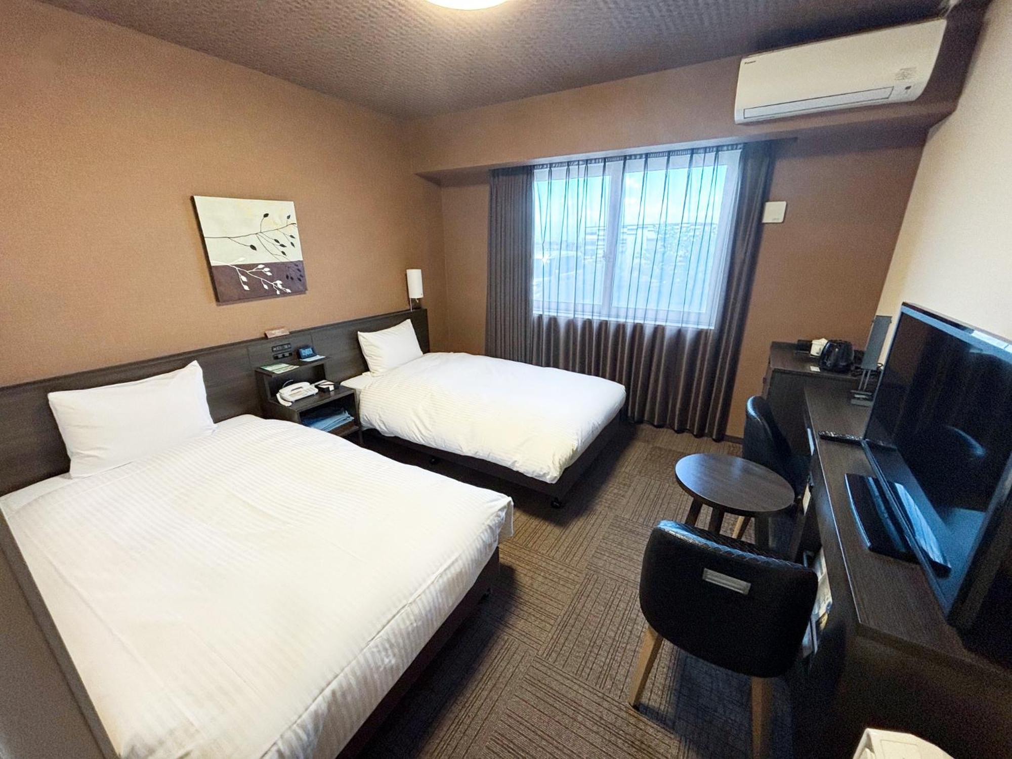 Hotel Route Inn Osaka Izumi -Kishiwada Izumi Inter- Экстерьер фото